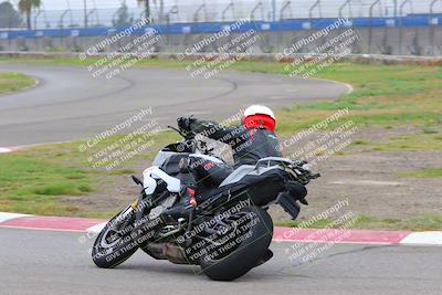media/Oct-15-2022-Fastrack Riders (Sat) [[9a18b22502]]/Level2/Turn 2 and 3 1030am/